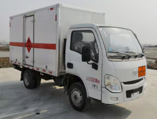 3米4 跃进S70易燃气体运输车