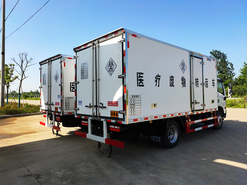 东风多利卡D7医疗废物转运车