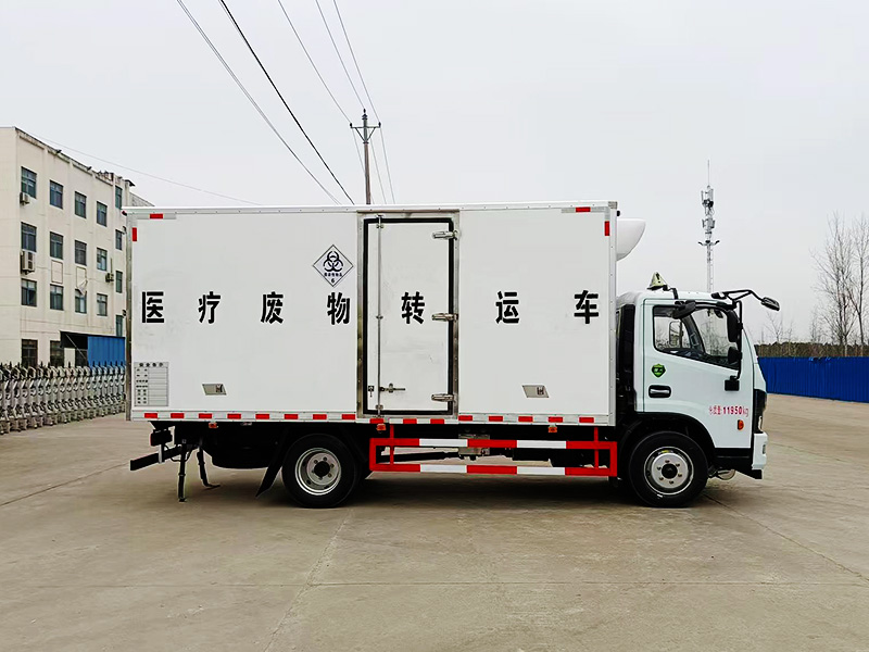 东风多利卡D7医疗废物转运车